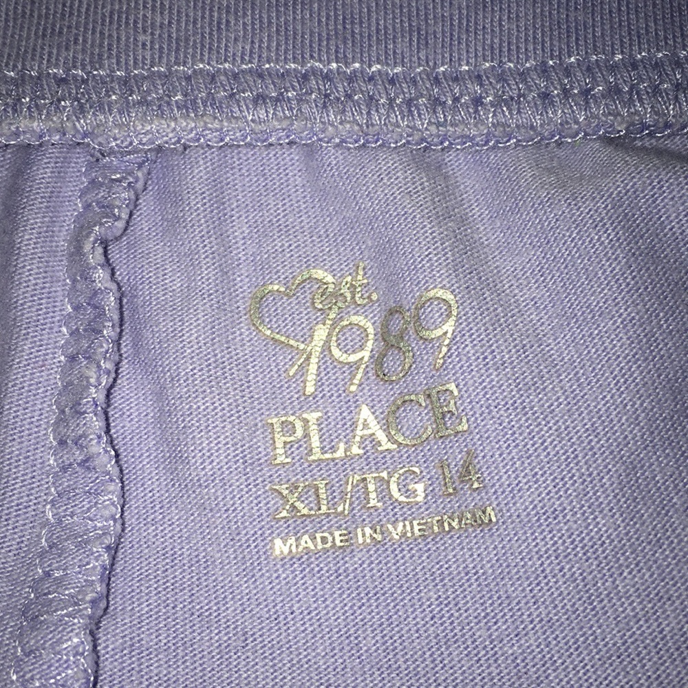 Shorts - Picture 3 of 3